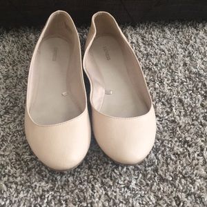 Express nude flats